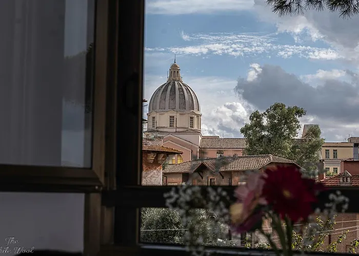 The Little Big House Daire