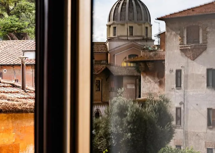 The Little Big House Roma